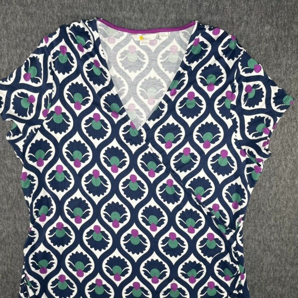 Boden ruched top womens sz 16/18 -navy geometric print stretchy for summer - Picture 2 of 12